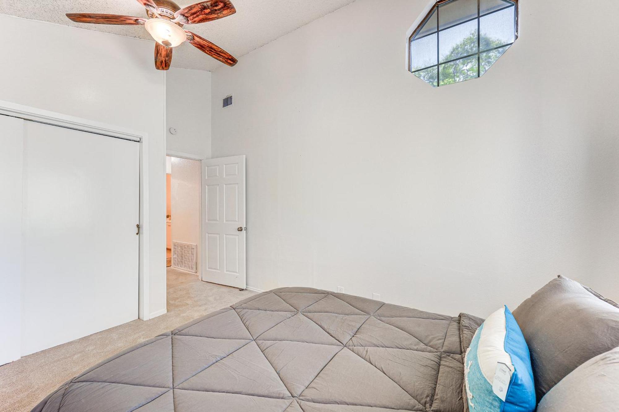 Spacious San Antonio Home Google Fiber, Game Room Exterior foto